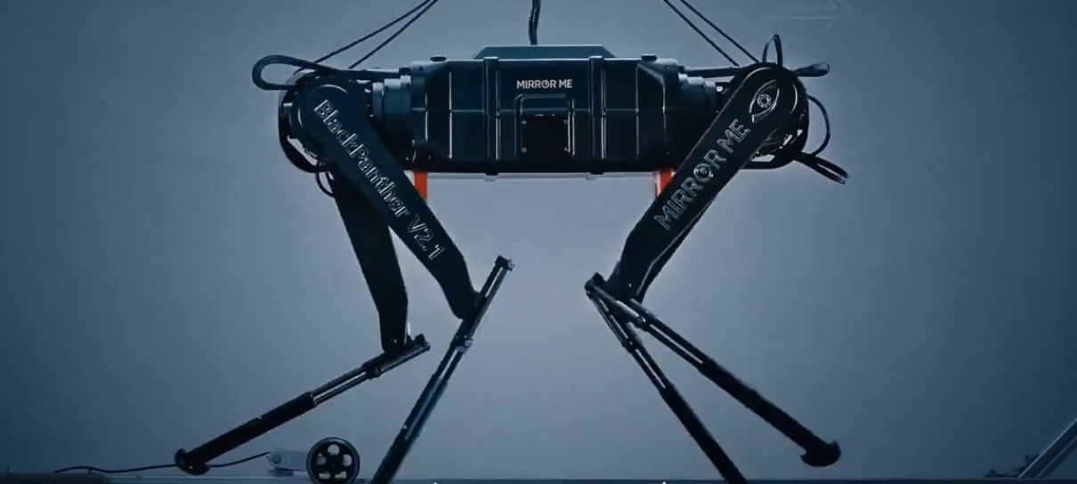 Robô quebra recorde ao correr 100 metros em menos de 10 segundos