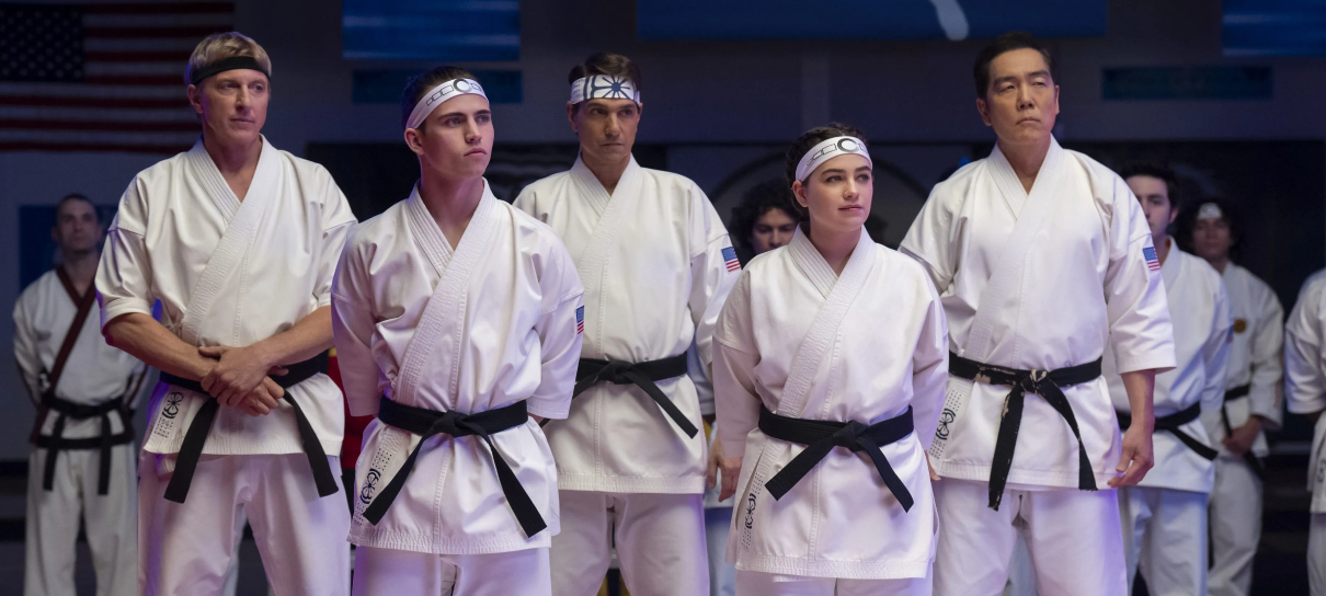 Cobra Kai tem queda de audiência na estreia da 3ª parte da última temporada
