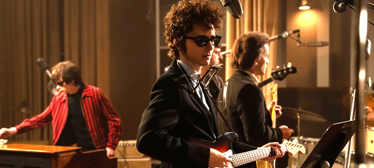Um Completo Desconhecido celebra Bob Dylan com espetáculo rebelde | Crítica