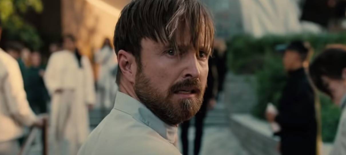 Westworld ainda pode ganhar um final de verdade, indica Aaron Paul