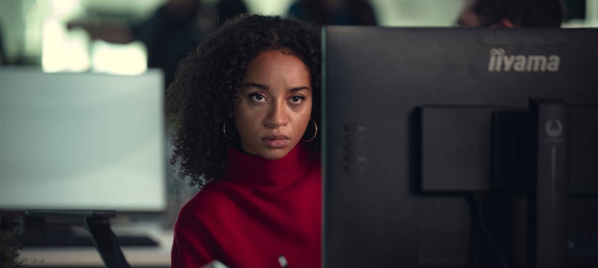 Black Mirror trolla fãs com versões diferentes do mesmo episódio