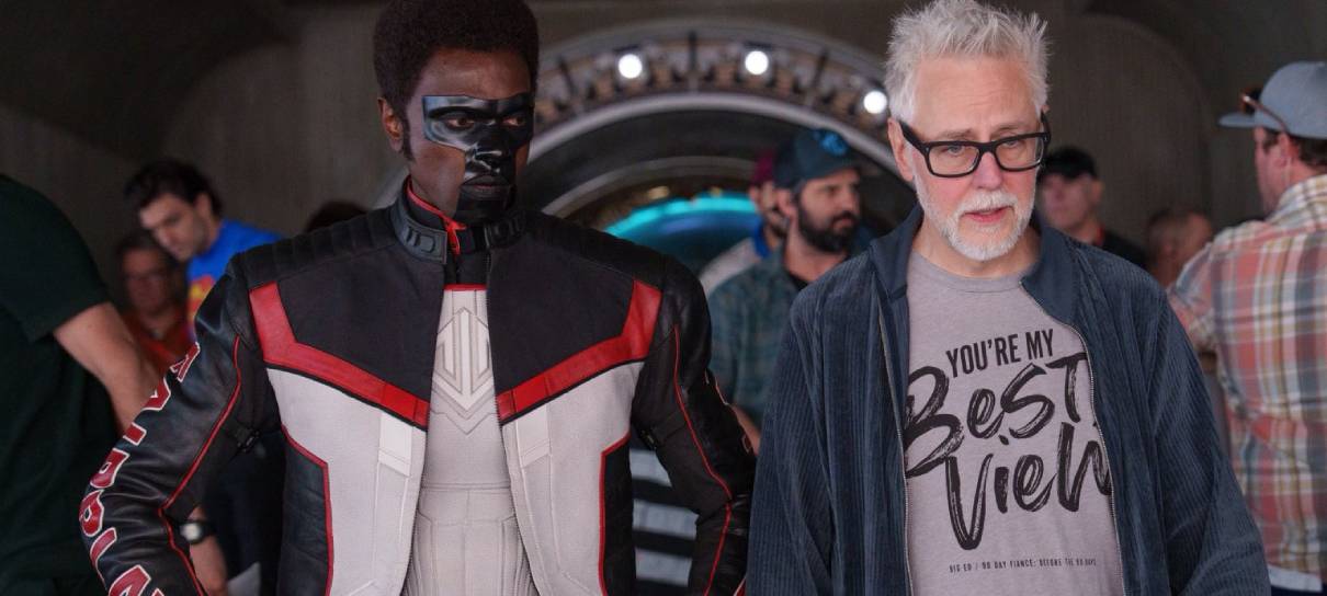 James Gunn destaca Sr. Incrível em foto dos bastidores de Superman