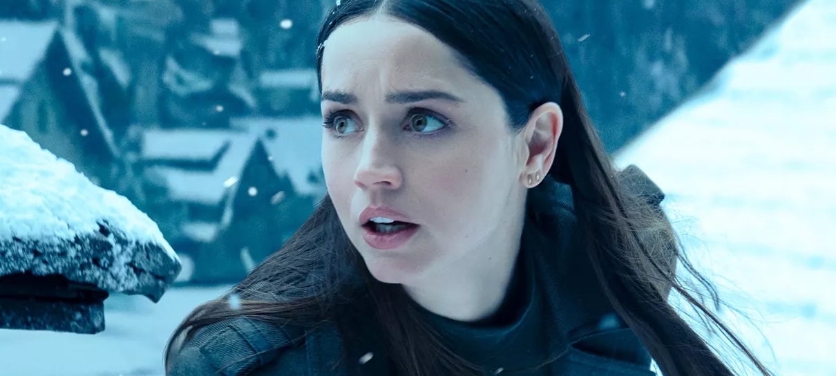 Bailarina ganha novas imagens com Ana de Armas em cena brutal