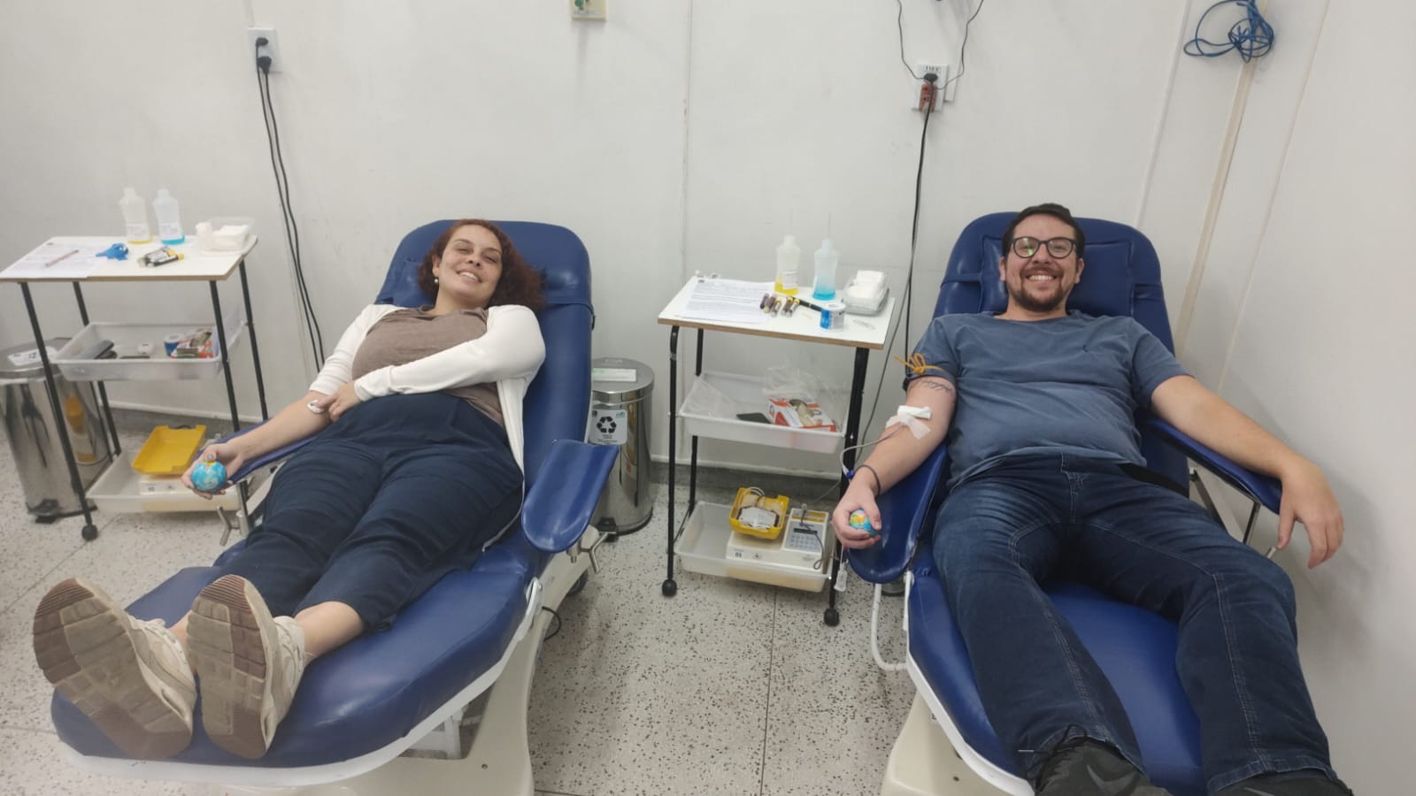 Gabriela Coutinho de Carvalho e Renato Handy