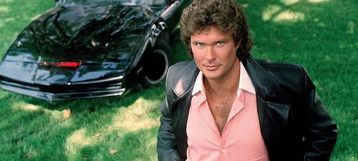 Criadores de Cobra Kai farão filme de A Super Máquina