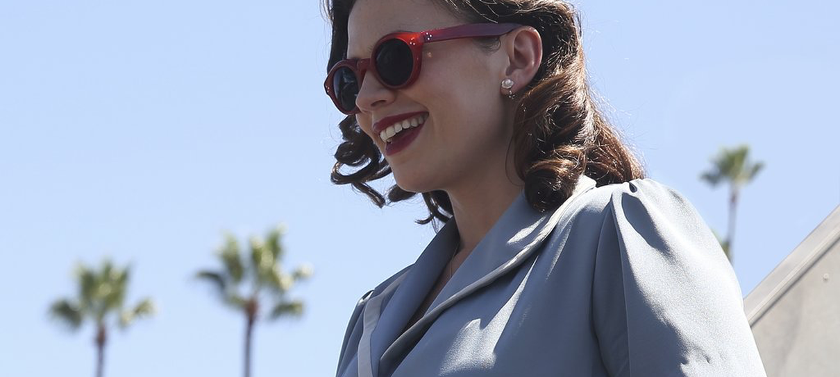 Agent Carter chega na Califórnia em novo comercial