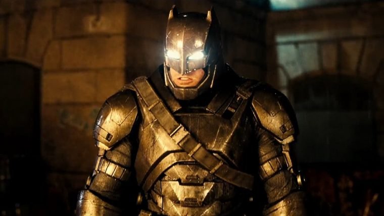 Batman vs Superman deve fazer US$ 390 milhões na estreia, aponta site