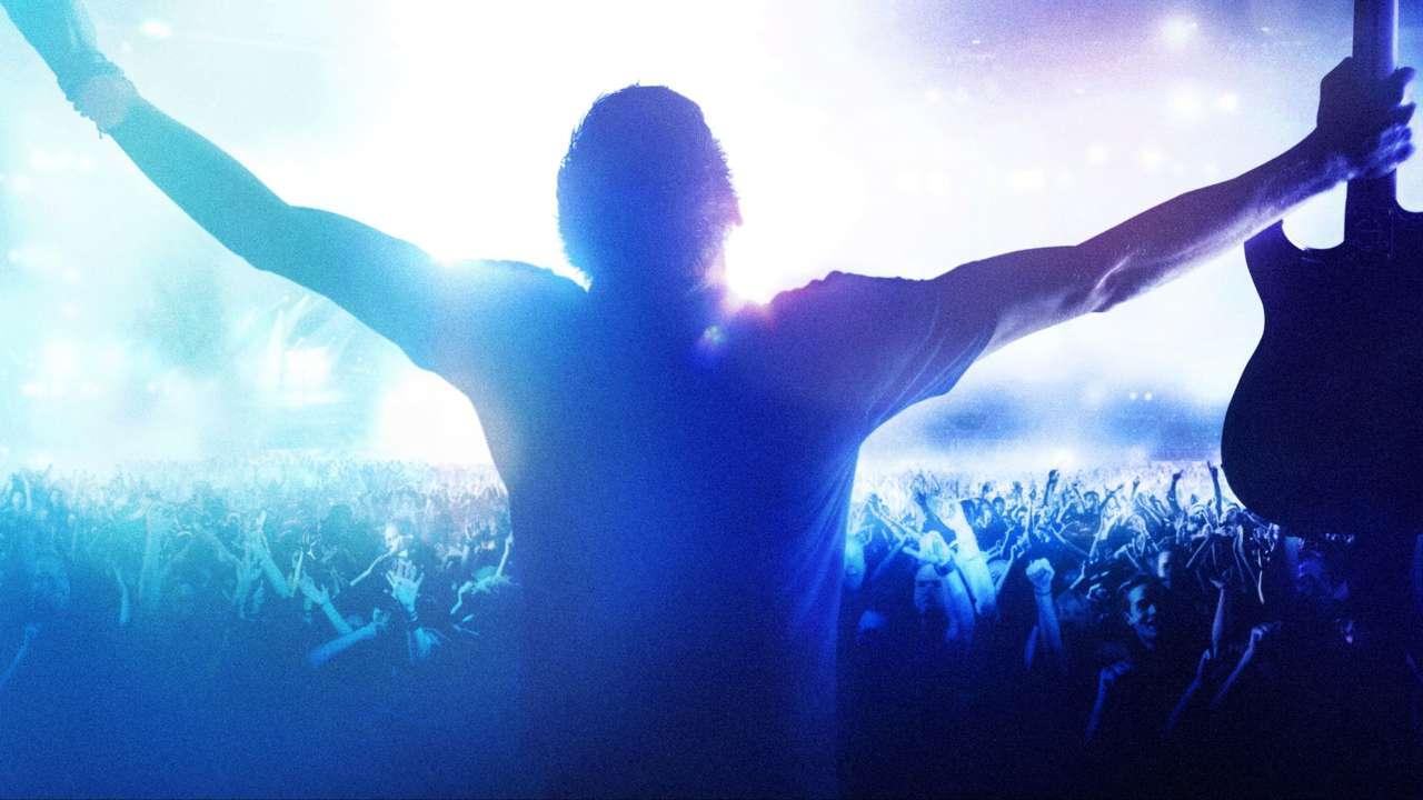 Lenny Kravitz e James Franco estrelam novo trailer de Guitar Hero Live