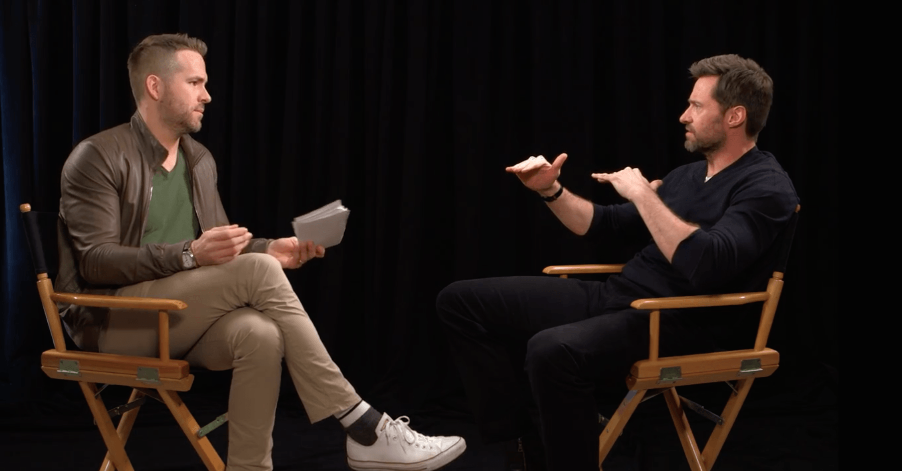 UPDATE: Ryan Reynolds entrevista Hugh Jackman e não economiza na zoeira