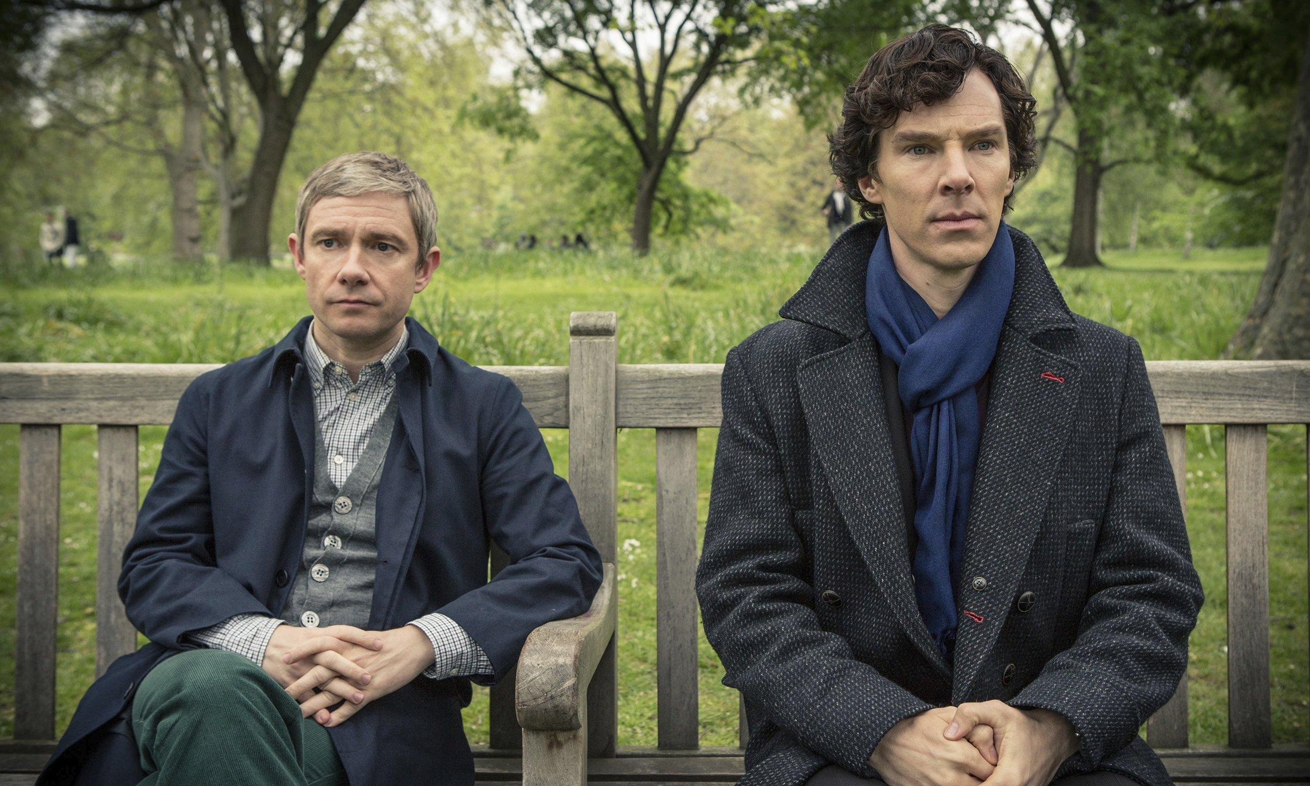 Sherlock 4ª Temporada | Foto mostra Benedict Cumberbatch no set