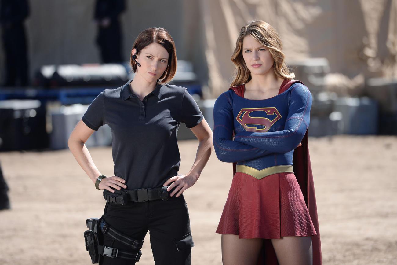 CBS encomenda mais sete episódios de Supergirl