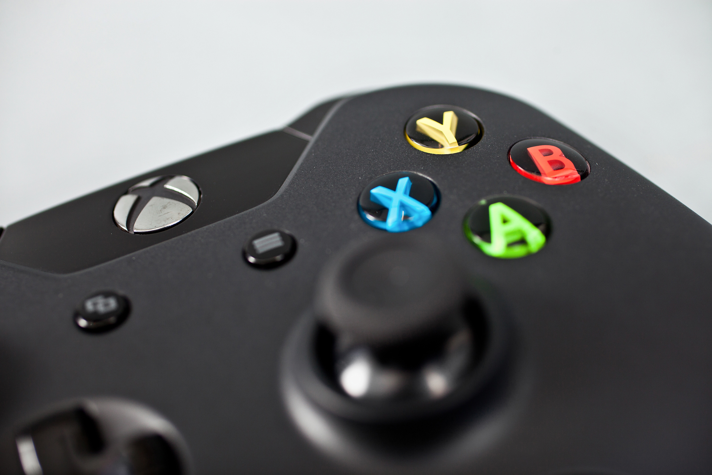 Mapeamento de botões será disponibilizado em todos os controles do Xbox One