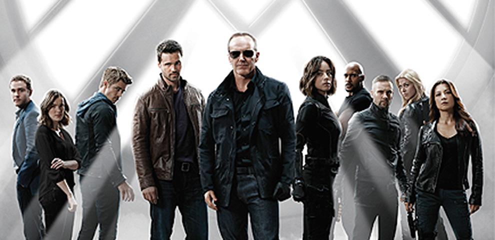 Elenco mostra novo visual no pôster da terceira temporada de Agents of SHIELD