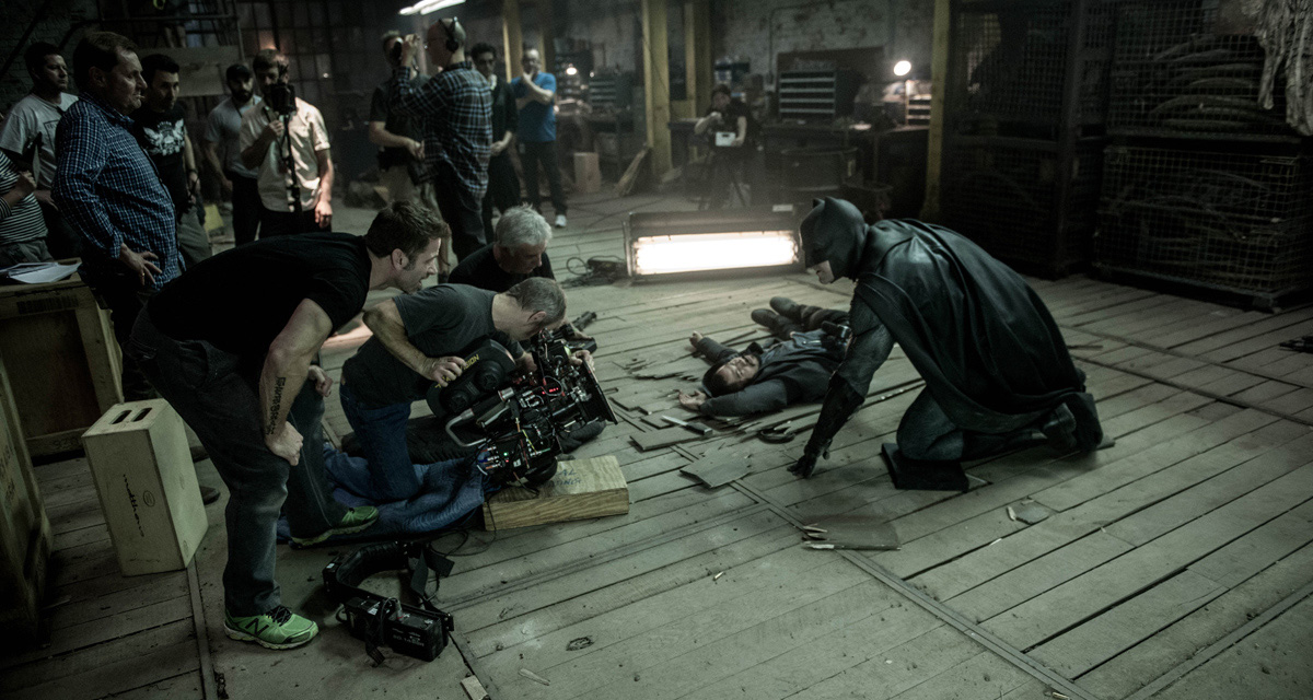 Warner divulga novas fotos de Batman vs Superman: A Origem da Justiça