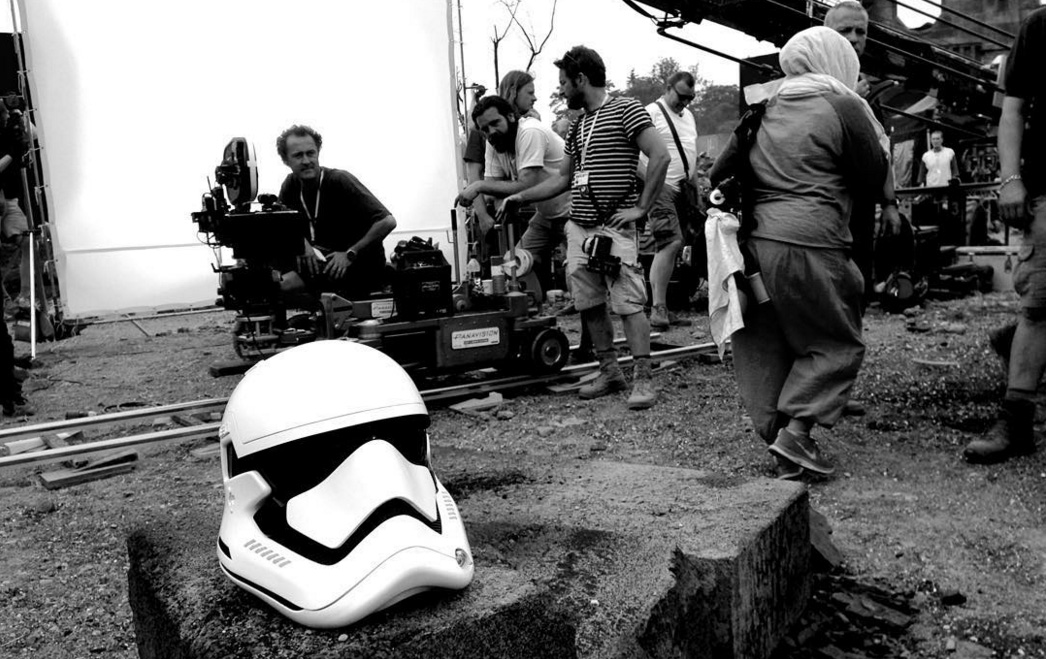Veja algumas fotos dos bastidores de Star Wars: O Despertar da Força