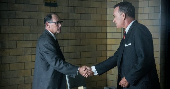 cena-de-ponte-dos-espioes-do-diretor-steven-spielberg-1445020782138_956x500