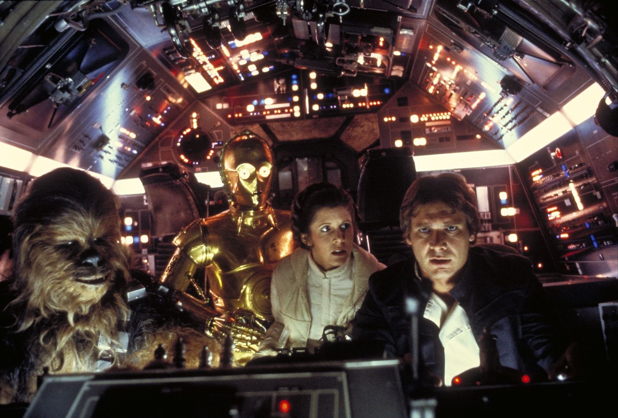 Dê uma voltinha pela Millennium Falcon neste vídeo interativo de Star Wars