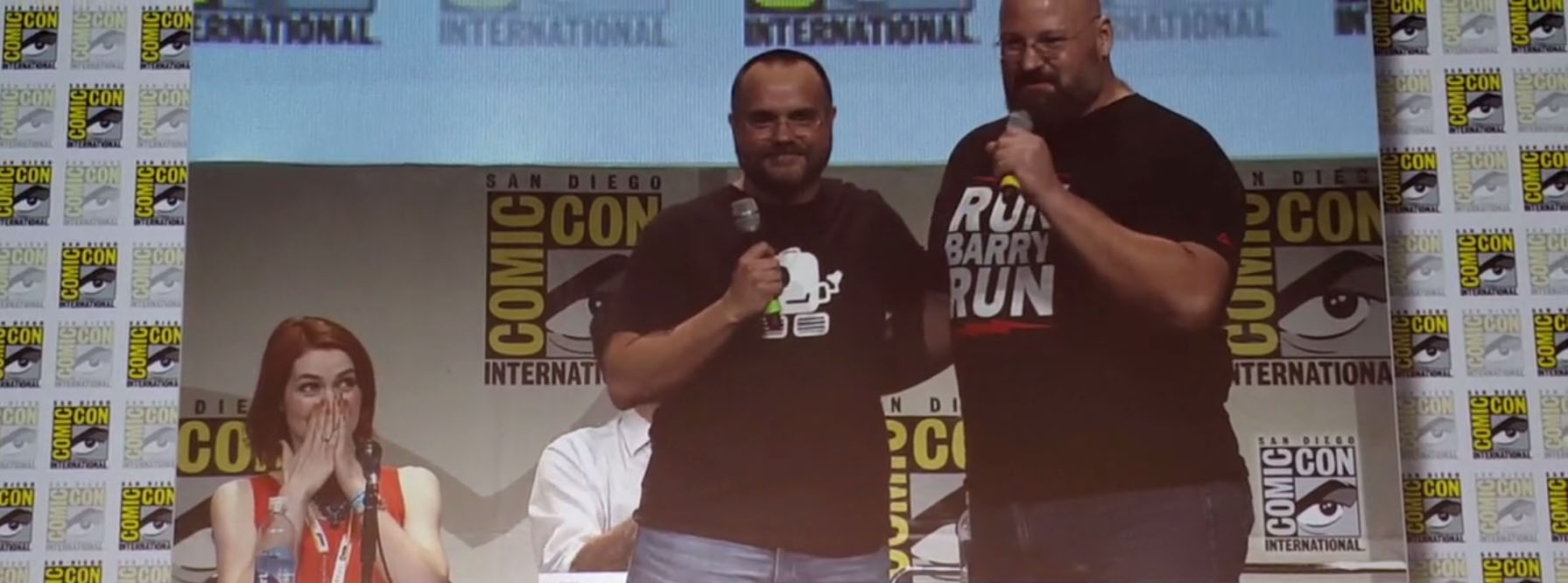 [SDCC] Painel de "Con Man" na Comic-Con encerra com pedido de casamento no palco