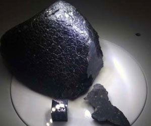 Meteorito de 2 bilhões de anos revela água em Marte!