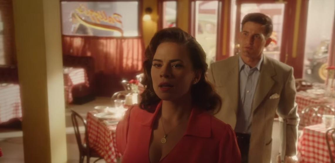 Peggy não tem folga no horário de almoço em Agent Carter