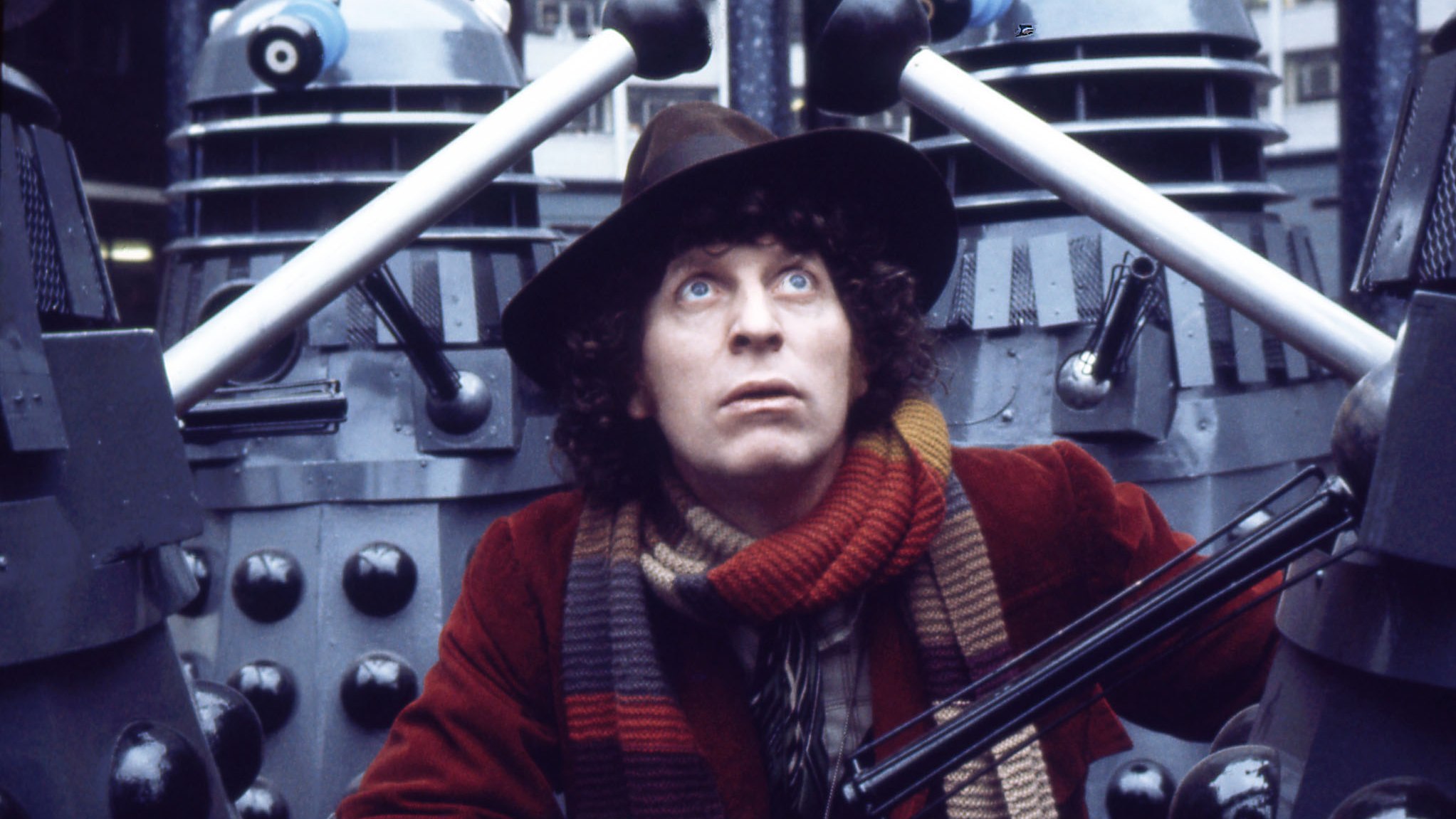 Tom Baker vai dublar um personagem de Star Wars