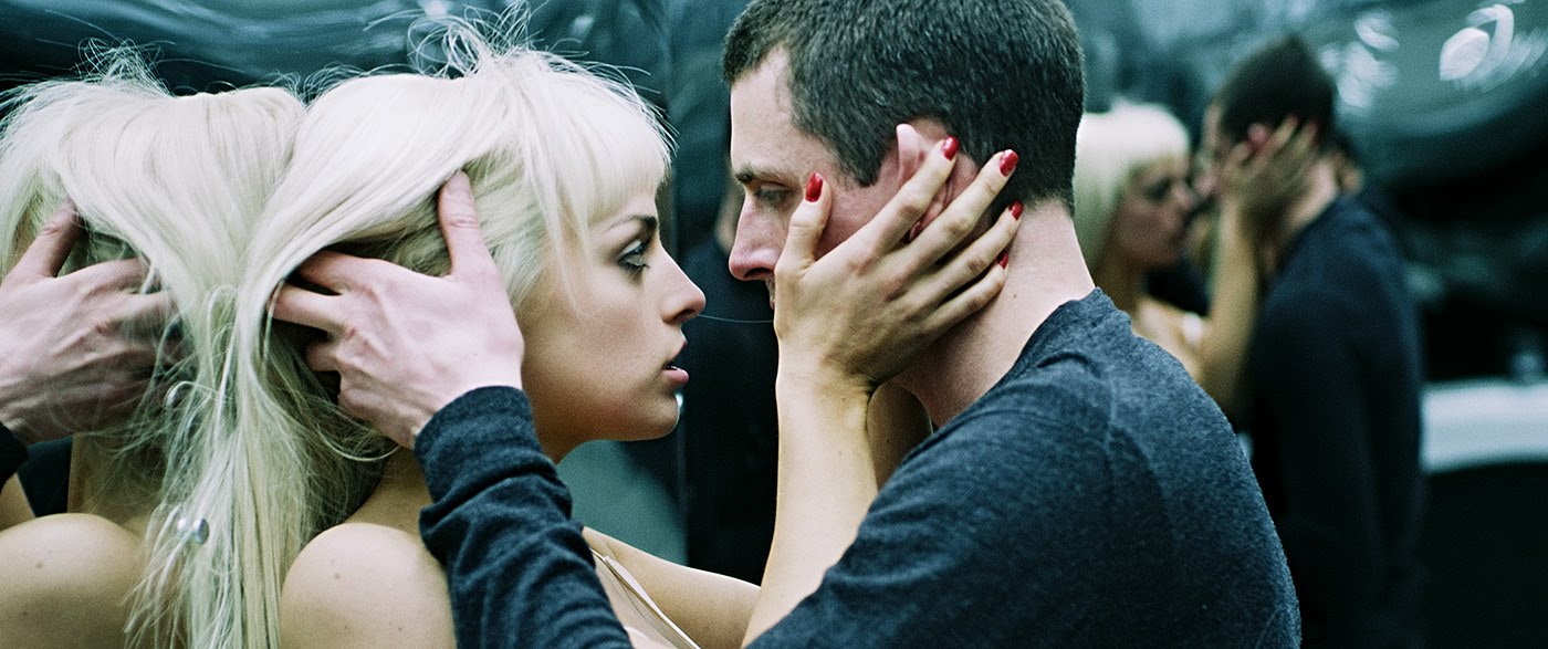 Trailer de Identicals mostra vidas roubadas