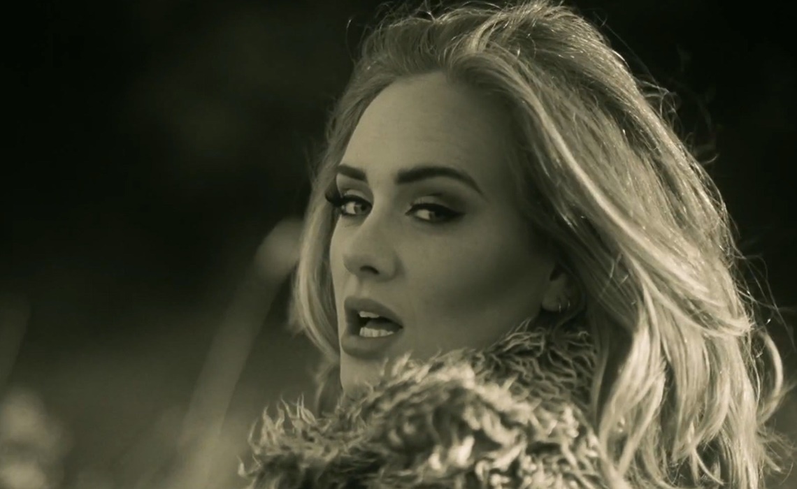 "Hello"da Adele alcançou a marca de um milhão de downloads em apenas uma semana