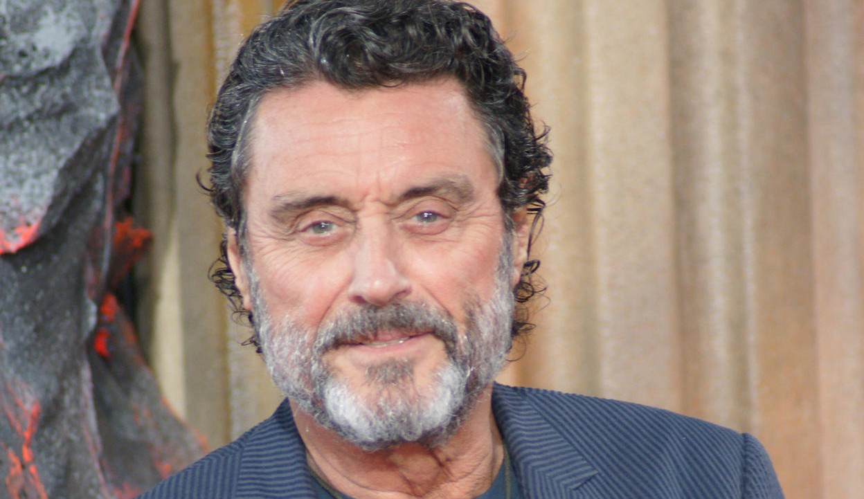 Ian McShane entra para o elenco de Deuses Americanos