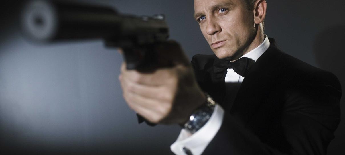 007 | Ofereceram US$150 milhões para Daniel Craig reprisar o papel