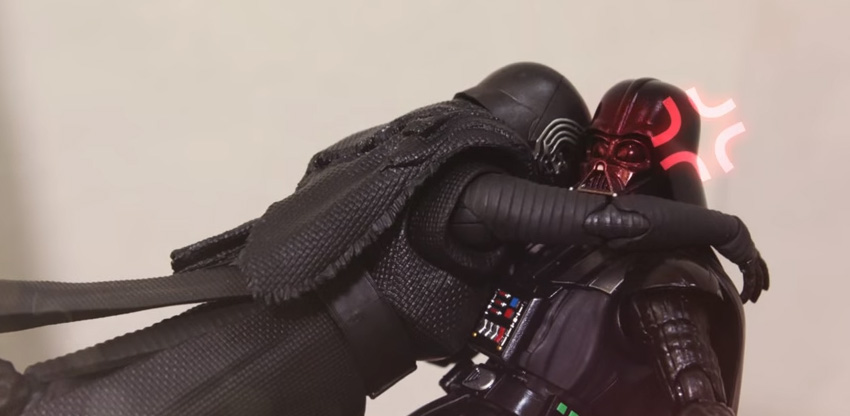 Kylo Ren só quer ser notado pelo senpai Darth Vader neste curta