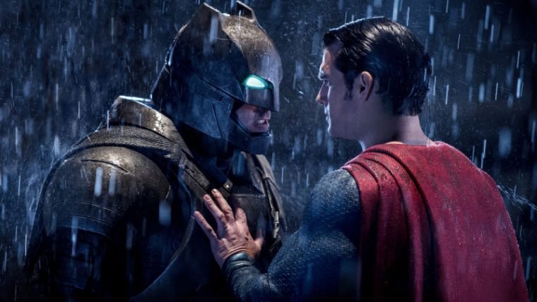 Elenco fala sobre o conflito entre os heróis em featurette de Batman vs Superman