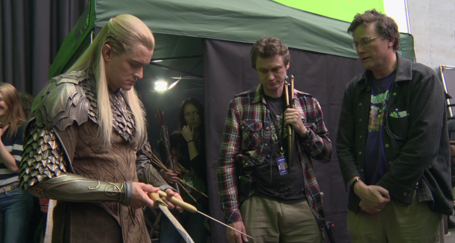 Extra da edição estendida de O Hobbit fala sobre as armas de Legolas e Tauriel