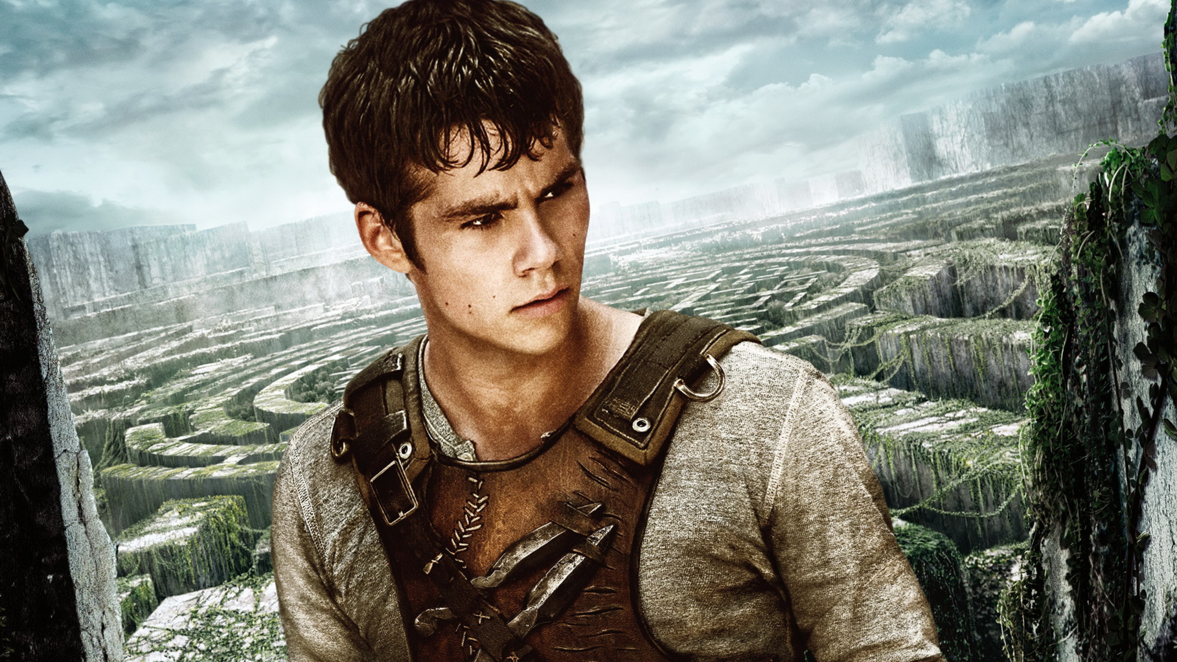 Dylan O'Brien, astro de Maze Runner: A Cura Mortal, sofre acidente no set do filme