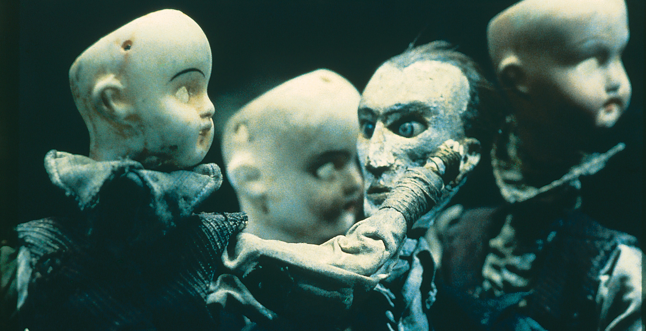 Trailer de The Quay Brothers in 35 mm é maravilhosamente macabro