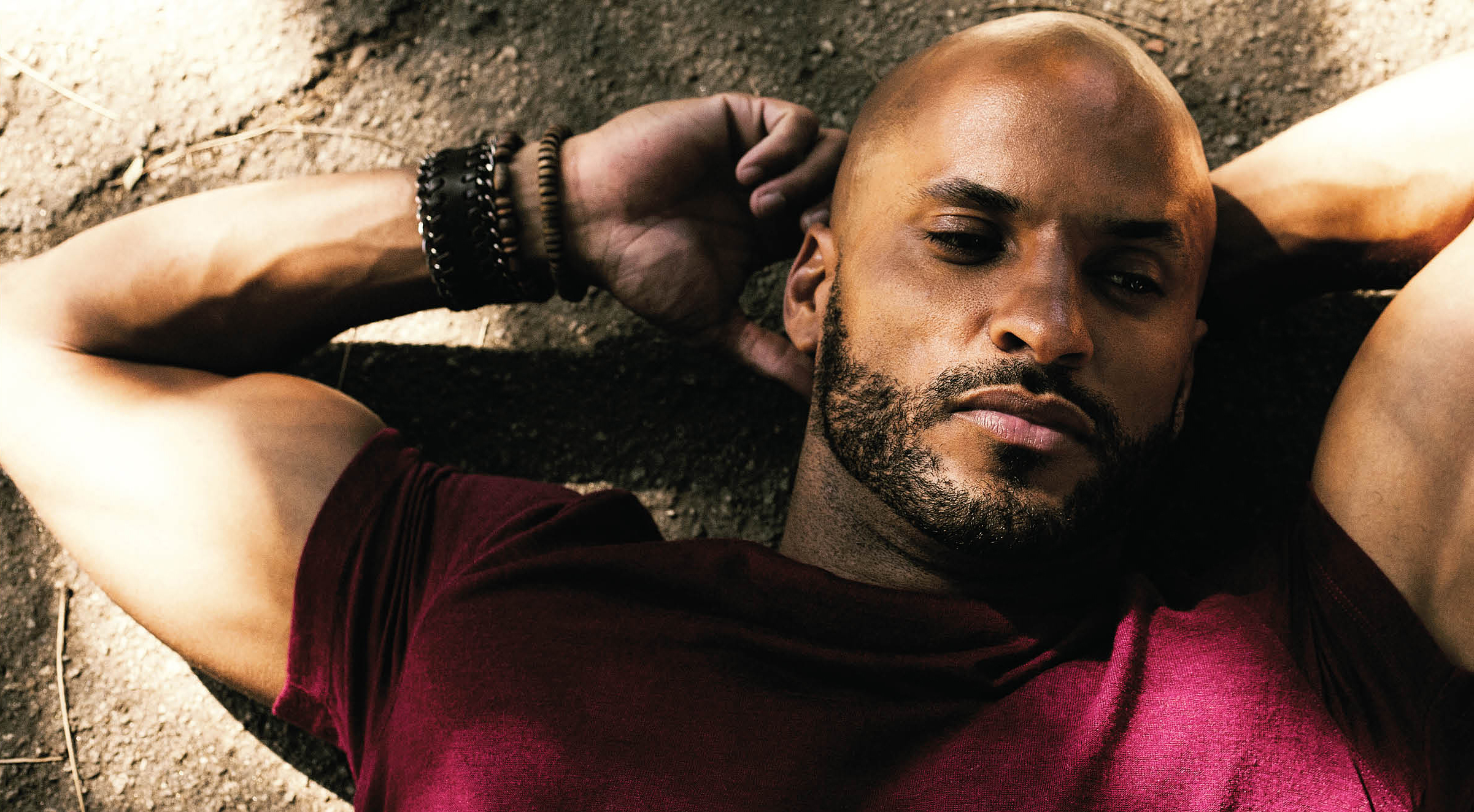 Ricky Whittle será o protagonista da série Deuses Americanos