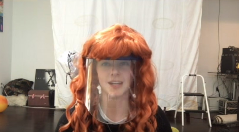 Usar um drone para cortar seu cabelo pode ser uma má ideia