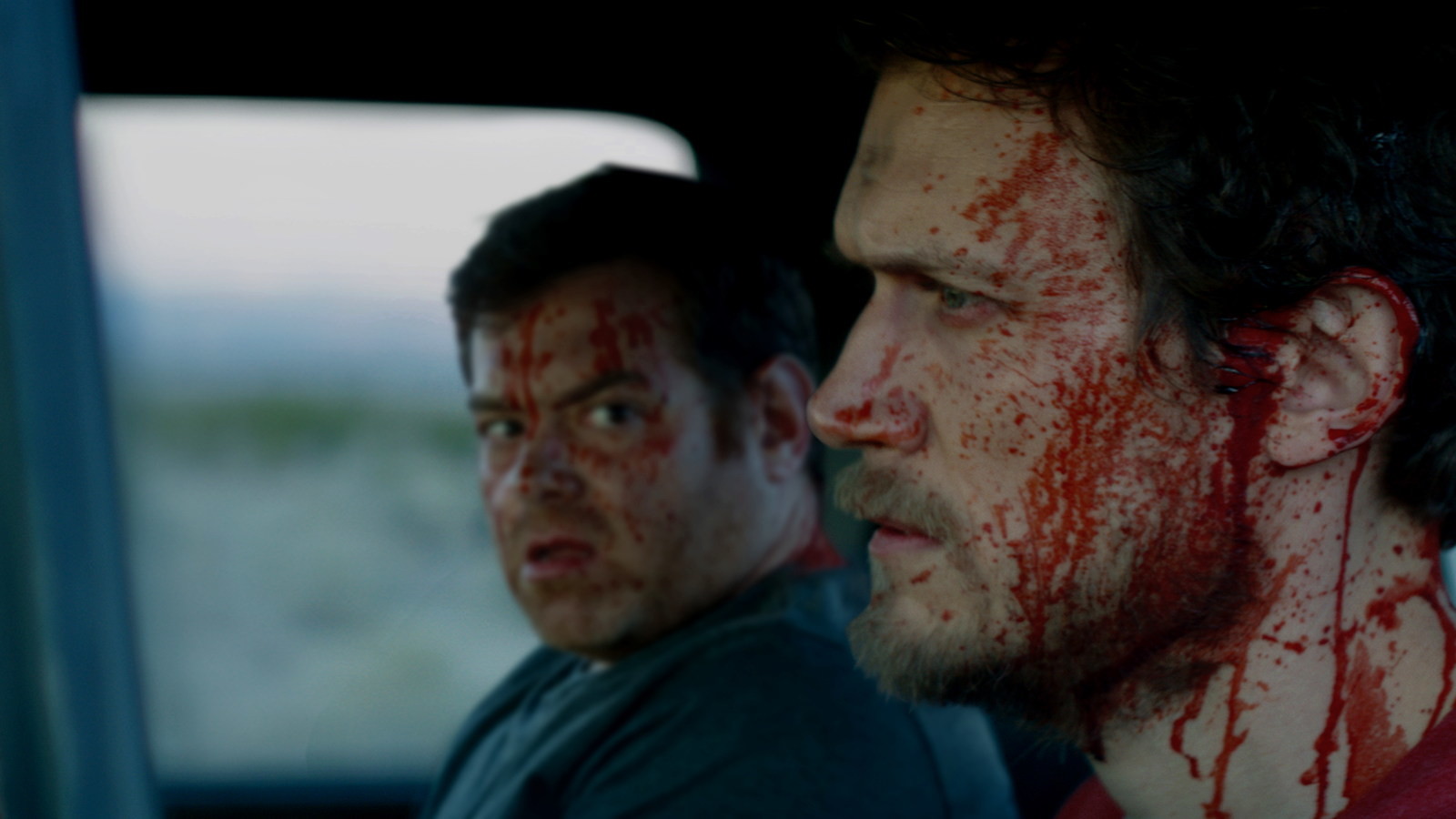 Southbound traz cinco histórias de terror sobre viajantes e seus piores pesadelos