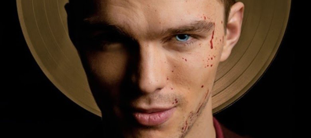 Pôster de Kill Your Friends consegue mostrar bem o clima de segunda-feira