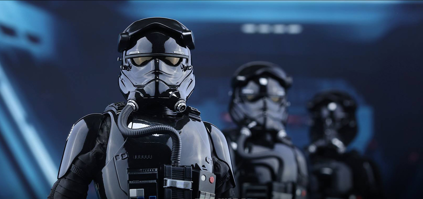 Hot Toys reforça as tropas da Primeira Ordem com figure de TIE Pilot