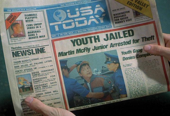 Jornal estadunidense troca capa para homenagear chegada de Marty McFly ao presente